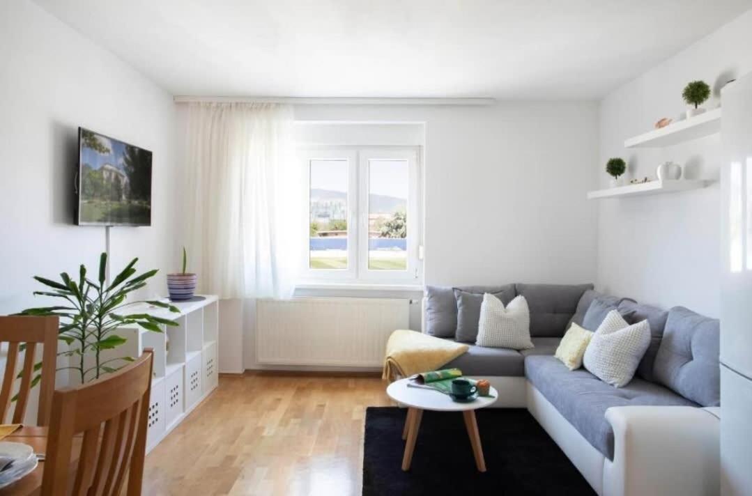 Tesla Apartment Urban Stay Ζάγκρεμπ Εξωτερικό φωτογραφία