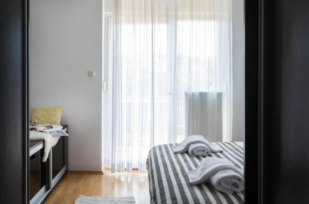 Tesla Apartment Urban Stay Ζάγκρεμπ Εξωτερικό φωτογραφία